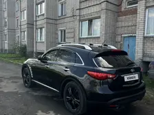 Infiniti FX35, 2009