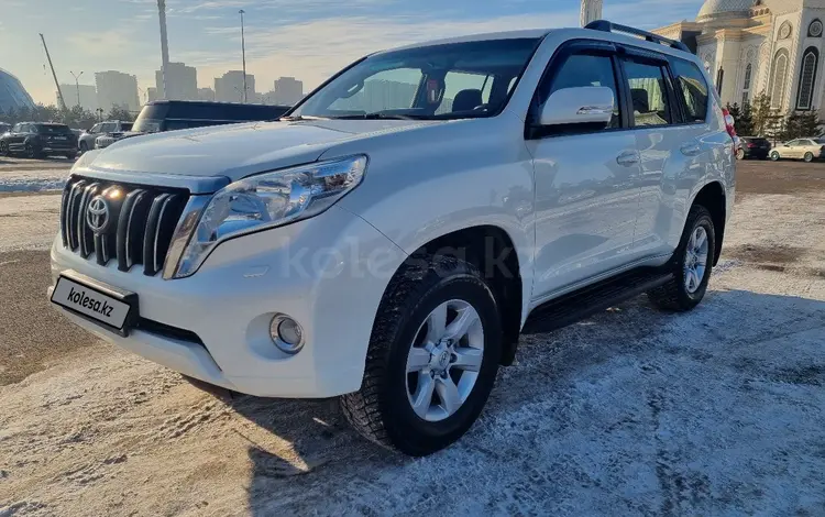 Toyota Land Cruiser Prado 2016 года за 17 000 000 тг. в Астана