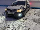 Volkswagen Passat 2006 годаfor4 000 000 тг. в Уральск