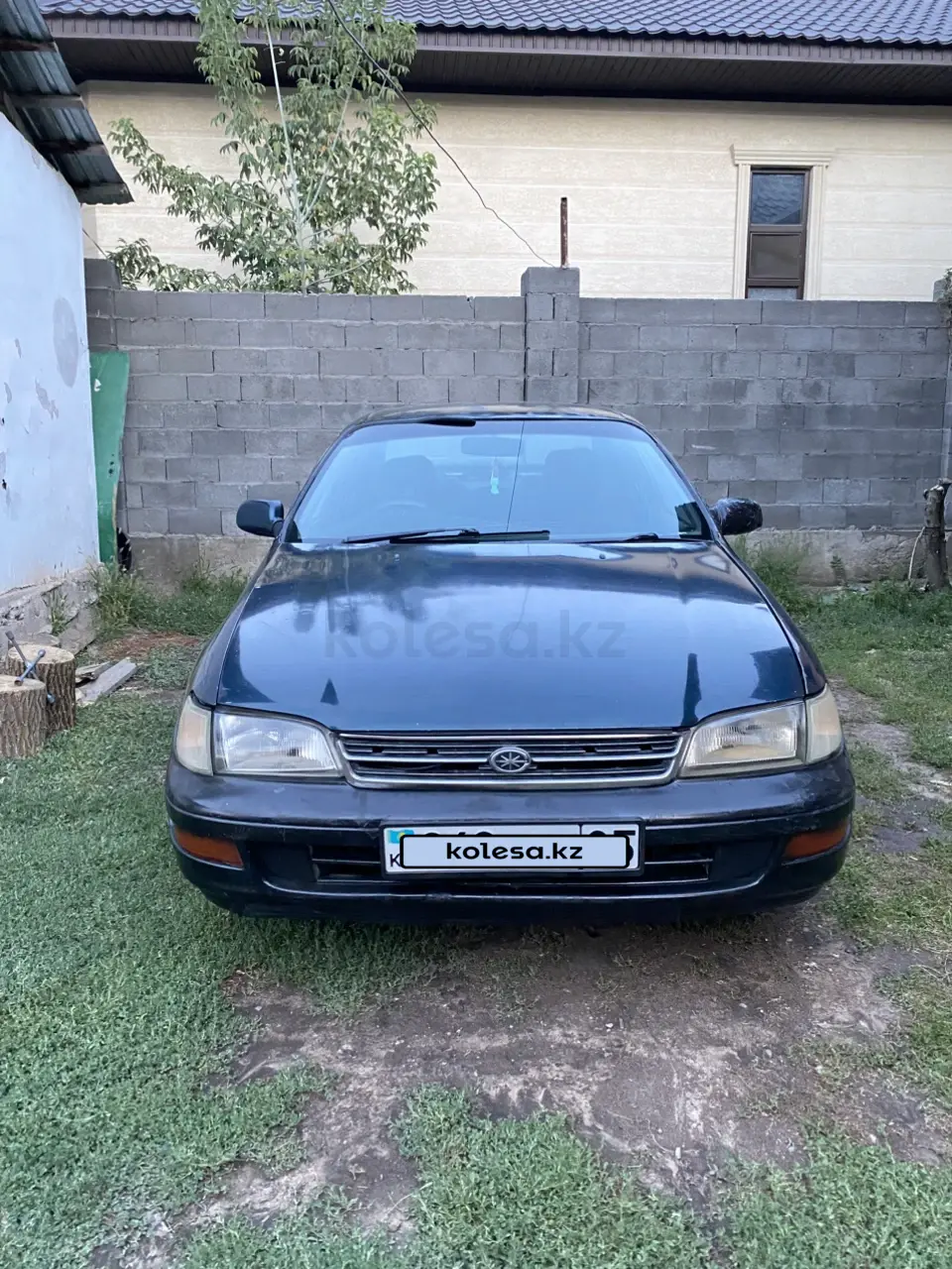 Toyota Corona, 1995