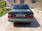 Mercedes-Benz E 200 1995 года за 2 380 000 тг. в Туркестан – фото 5