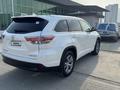 Toyota Highlander 2015 года за 11 500 000 тг. в Уральск – фото 4