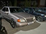 Mercedes-Benz C 180 1994 года за 1 200 000 тг. в Аксу – фото 4