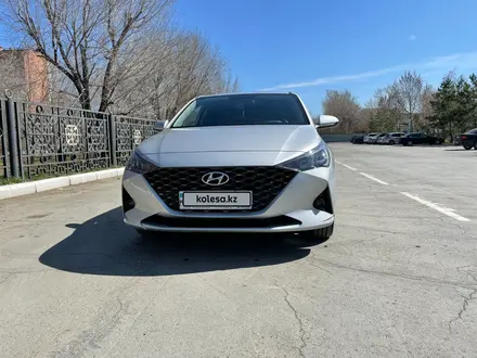 Hyundai Accent 2020 года за 7 200 000 тг. в Костанай – фото 2