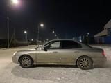 Hyundai Sonata 2003 годаfor2 100 000 тг. в Атырау – фото 4