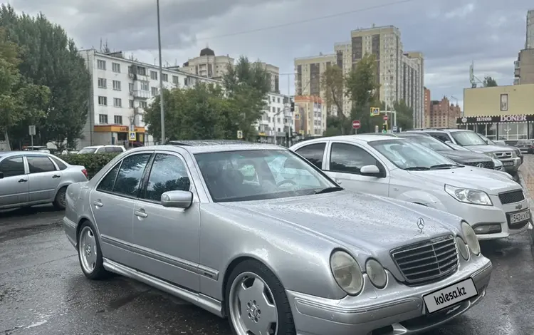 Mercedes-Benz E 500 2001 года за 6 300 000 тг. в Астана