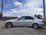 Mercedes-Benz C 180 2001 года за 1 000 000 тг. в Актобе – фото 3