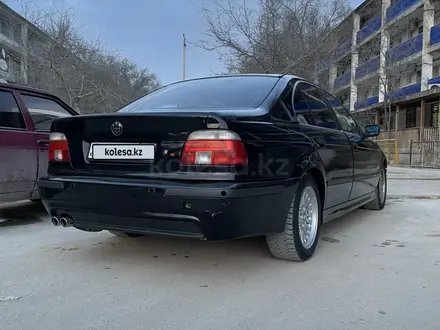 BMW 528 1997 года за 3 100 000 тг. в Жанаозен – фото 6