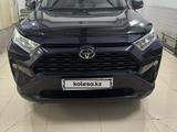 Toyota RAV4 2021 года за 14 500 000 тг. в Петропавловск – фото 5