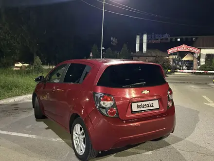 Chevrolet Aveo 2013 года за 3 200 000 тг. в Алматы – фото 3