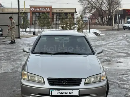 Toyota Camry 2001 года за 3 900 000 тг. в Алматы – фото 3