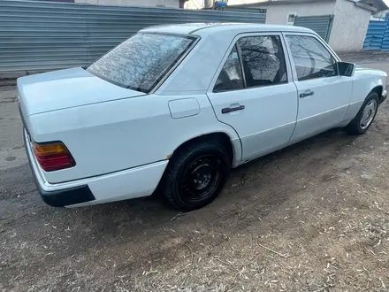 Mercedes-Benz E 230 1990 года за 1 600 000 тг. в Астана – фото 10