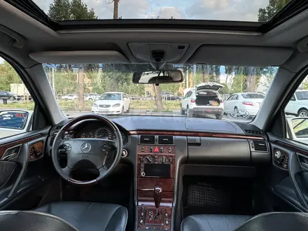 Mercedes-Benz E 320 1999 года за 6 000 000 тг. в Алматы – фото 17