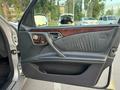 Mercedes-Benz E 320 1999 года за 6 000 000 тг. в Алматы – фото 19