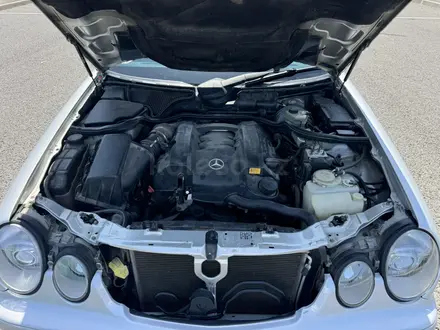 Mercedes-Benz E 320 1999 года за 6 000 000 тг. в Алматы – фото 22