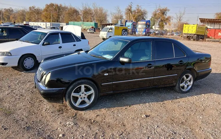 Mercedes-Benz E 280 1996 года за 2 500 000 тг. в Алматы