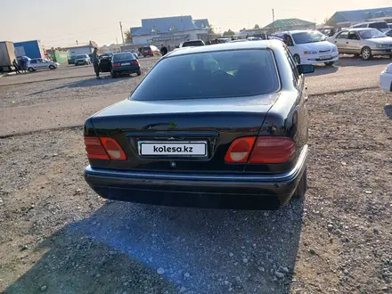 Mercedes-Benz E 280 1996 года за 2 500 000 тг. в Алматы – фото 4