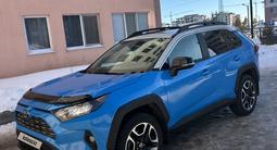 Toyota RAV4 2020 годаүшін19 630 000 тг. в Астана – фото 2