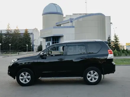 Toyota Land Cruiser Prado 2013 года за 15 490 000 тг. в Алматы – фото 36