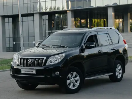 Toyota Land Cruiser Prado 2013 года за 15 490 000 тг. в Алматы – фото 2