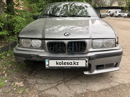 BMW 325 1992 года за 1 000 000 тг. в Алматы – фото 6