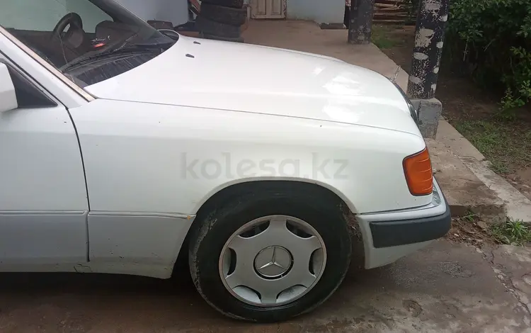 Mercedes-Benz E 280 1993 года за 1 500 000 тг. в Шымкент