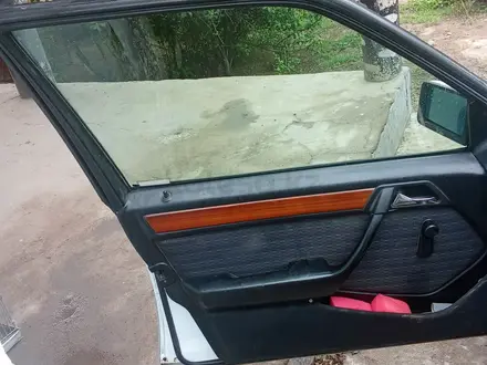 Mercedes-Benz E 280 1993 года за 1 500 000 тг. в Шымкент – фото 9