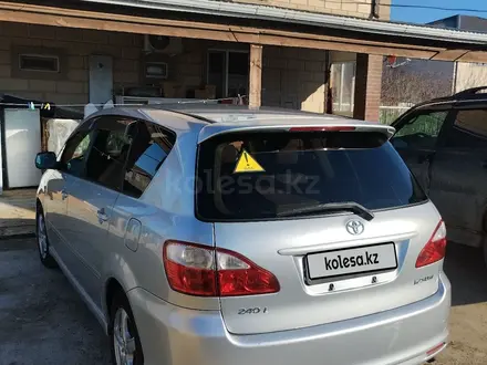 Toyota Ipsum 2004 года за 5 200 000 тг. в Атырау – фото 2