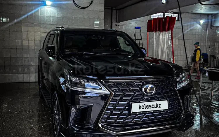 Lexus LX 570 2021 года за 54 000 000 тг. в Семей