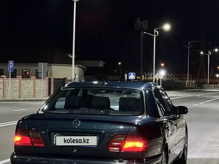 Mercedes-Benz E 280 2000 года за 5 000 000 тг. в Кызылорда – фото 7