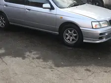 Nissan Bluebird, 1996