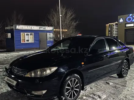 Toyota Camry 2004 года за 5 000 000 тг. в Актобе – фото 4