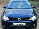 Volkswagen Jetta 2014 года за 5 450 000 тг. в Костанай – фото 2