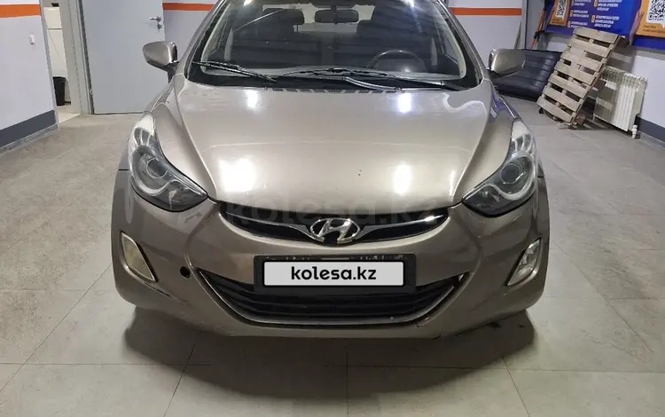 Hyundai Elantra 2013 года за 4 960 000 тг. в Уральск