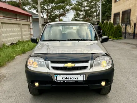 Chevrolet Niva 2014 года за 3 150 000 тг. в Павлодар – фото 2