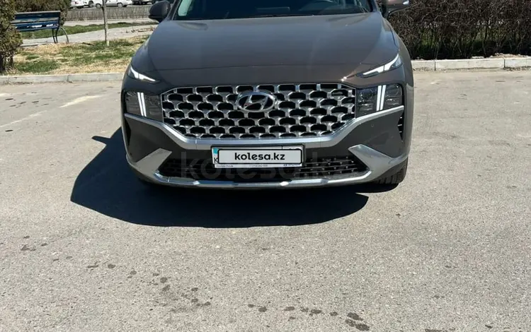 Hyundai Santa Fe 2023 года за 20 000 000 тг. в Уральск