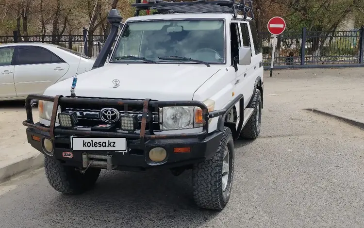 Toyota Land Cruiser Prado 2007 годаүшін13 000 000 тг. в Актау