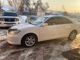 Toyota Camry 2005 года за 5 400 000 тг. в Балхаш – фото 2