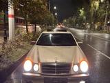 Mercedes-Benz E 280 1997 годаfor2 650 000 тг. в Алматы