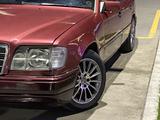 Mercedes-Benz E 280 1994 года за 2 450 000 тг. в Алматы – фото 2