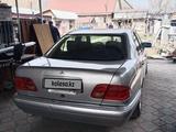 Mercedes-Benz E 320 1995 года за 3 700 000 тг. в Тараз – фото 3