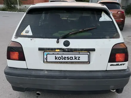 Volkswagen Golf 1993 года за 900 000 тг. в Костанай – фото 5