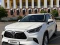 Toyota Highlander 2020 годаүшін22 100 000 тг. в Астана