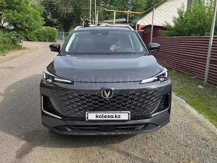 Changan CS55 Plus 2024 года за 8 490 000 тг. в Алматы – фото 3