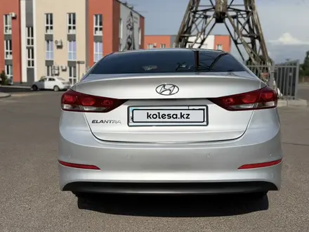 Hyundai Elantra 2018 года за 7 100 000 тг. в Алматы – фото 4