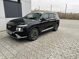 Hyundai Santa Fe 2021 года за 18 000 000 тг. в Семей