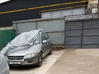 Opel Omega, 1994