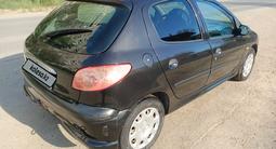 Peugeot 206 2007 года за 2 000 000 тг. в Семей – фото 4