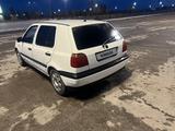 Volkswagen Golf 1992 годаүшін1 800 000 тг. в Тараз