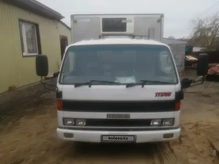 Mazda  Titan 1994 года за 3 300 000 тг. в Семей